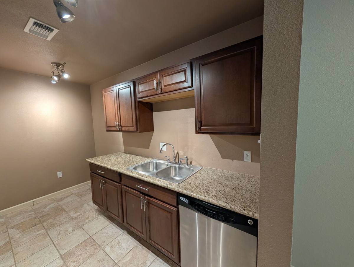 Apartment for rent at 551 Terminal Loop Rd, McQueeney, TX 78123