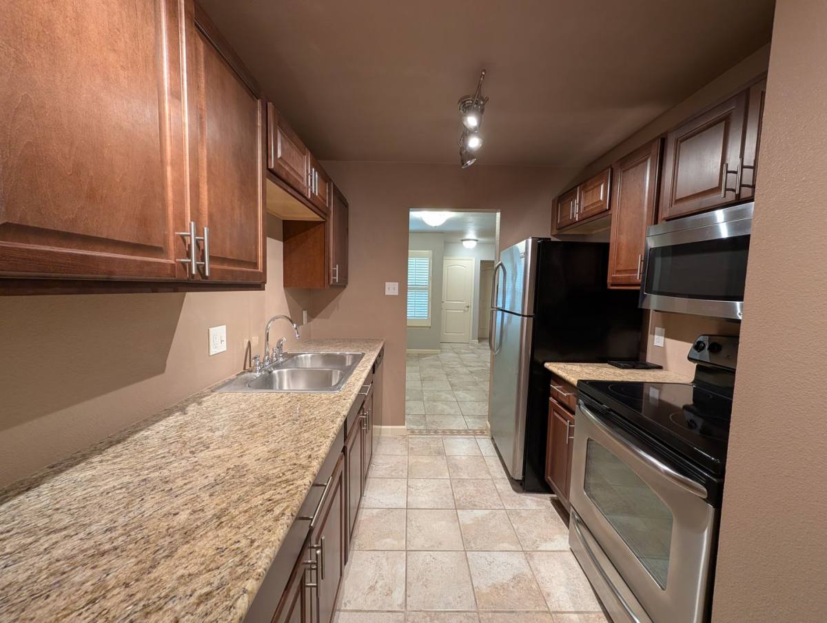 Apartment for rent at 551 Terminal Loop Rd, McQueeney, TX 78123