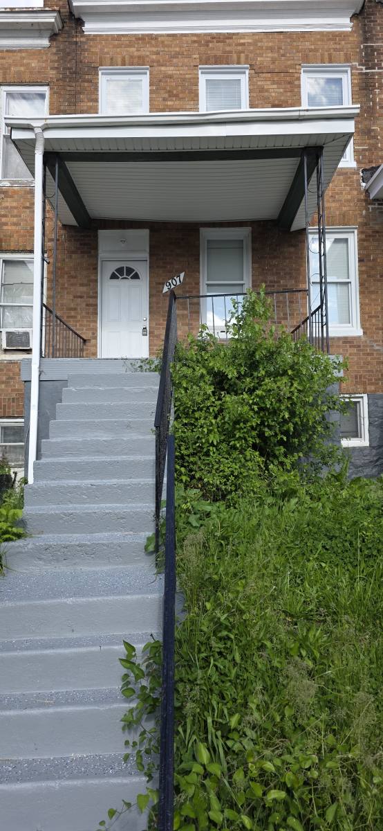 Townhouse for rent at 907 N Rosedale St, Baltimore, MD 21216