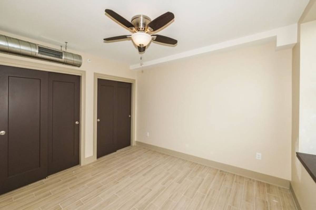 Apartment for rent at 603 W Main St, Knoxville, TN 37902