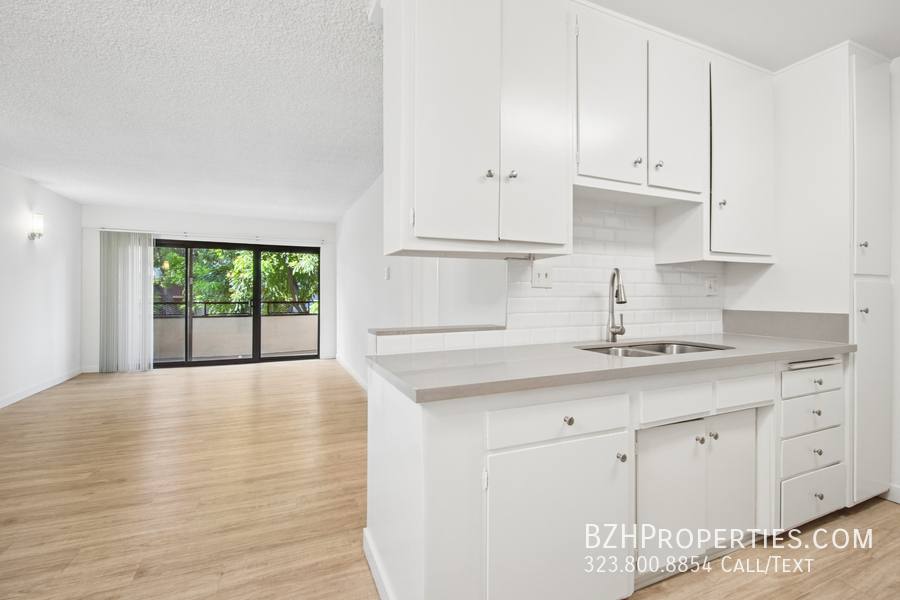 Condo for rent at 7540 Hampton Ave, Los Angeles, CA 90046