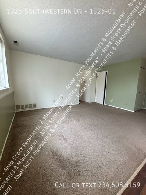 Apartment for rent at 1325 Southwestern Dr #1, Tecumseh, MI 49286