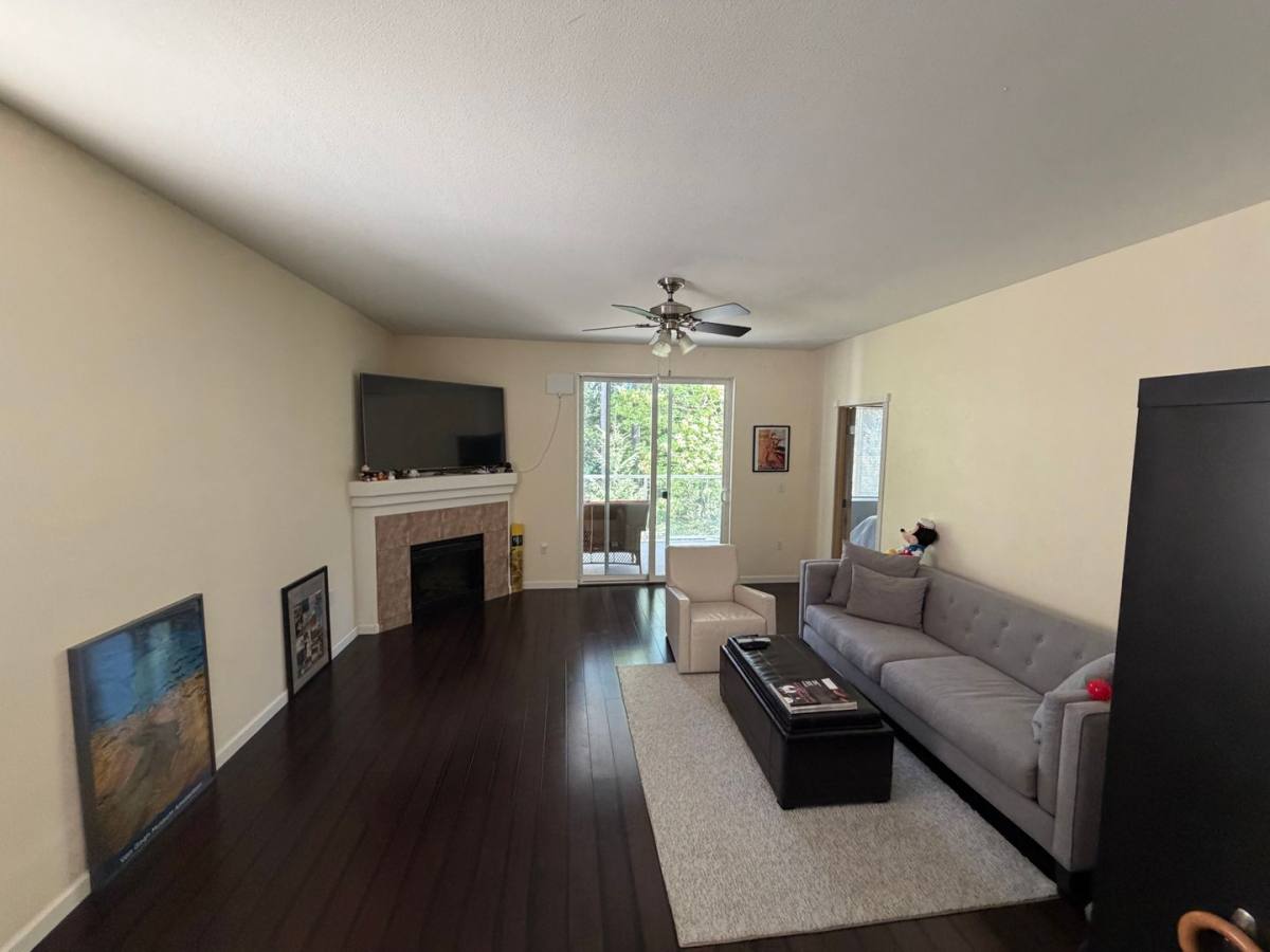 Apartment for rent at 2904 SE 8th St, Renton, WA 98058