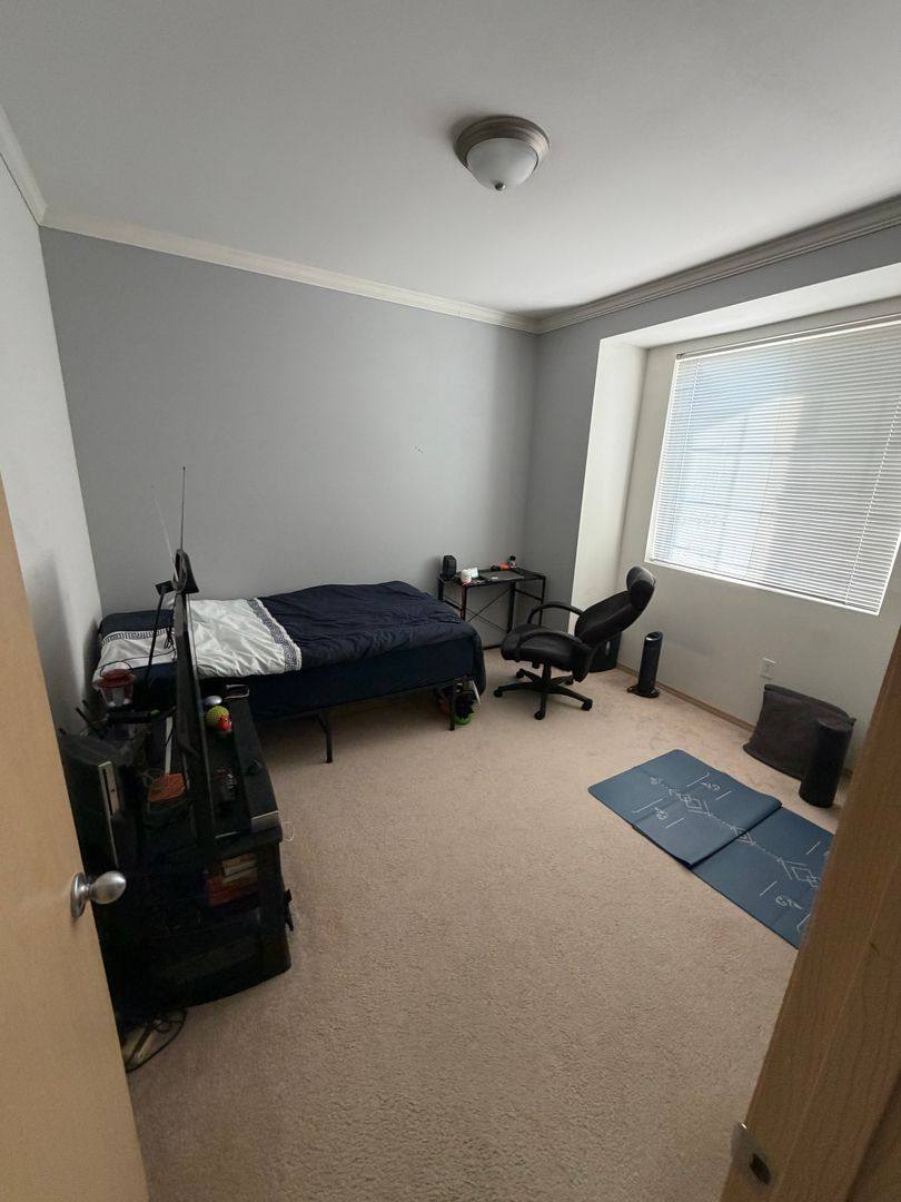 Apartment for rent at 2904 SE 8th St, Renton, WA 98058