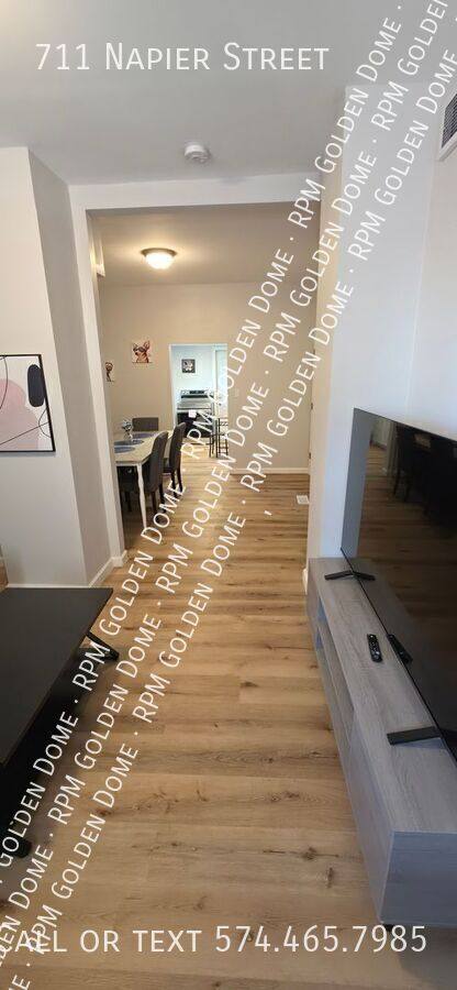 Apartment for rent at 711 Napier St, South Bend, IN 46601