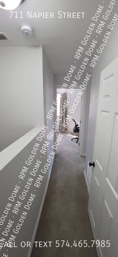Apartment for rent at 711 Napier St, South Bend, IN 46601