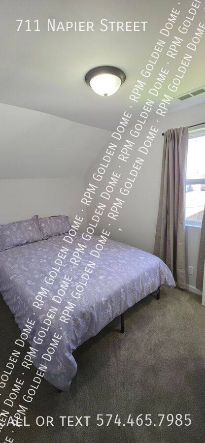 Apartment for rent at 711 Napier St, South Bend, IN 46601