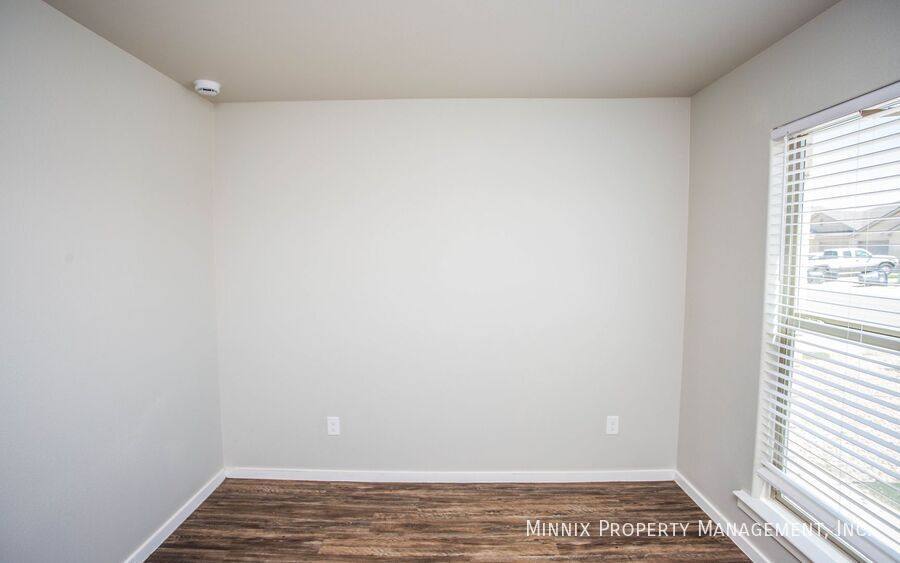 Townhouse for rent at 2113 N Jayton Ave #B, Lubbock, TX 79403