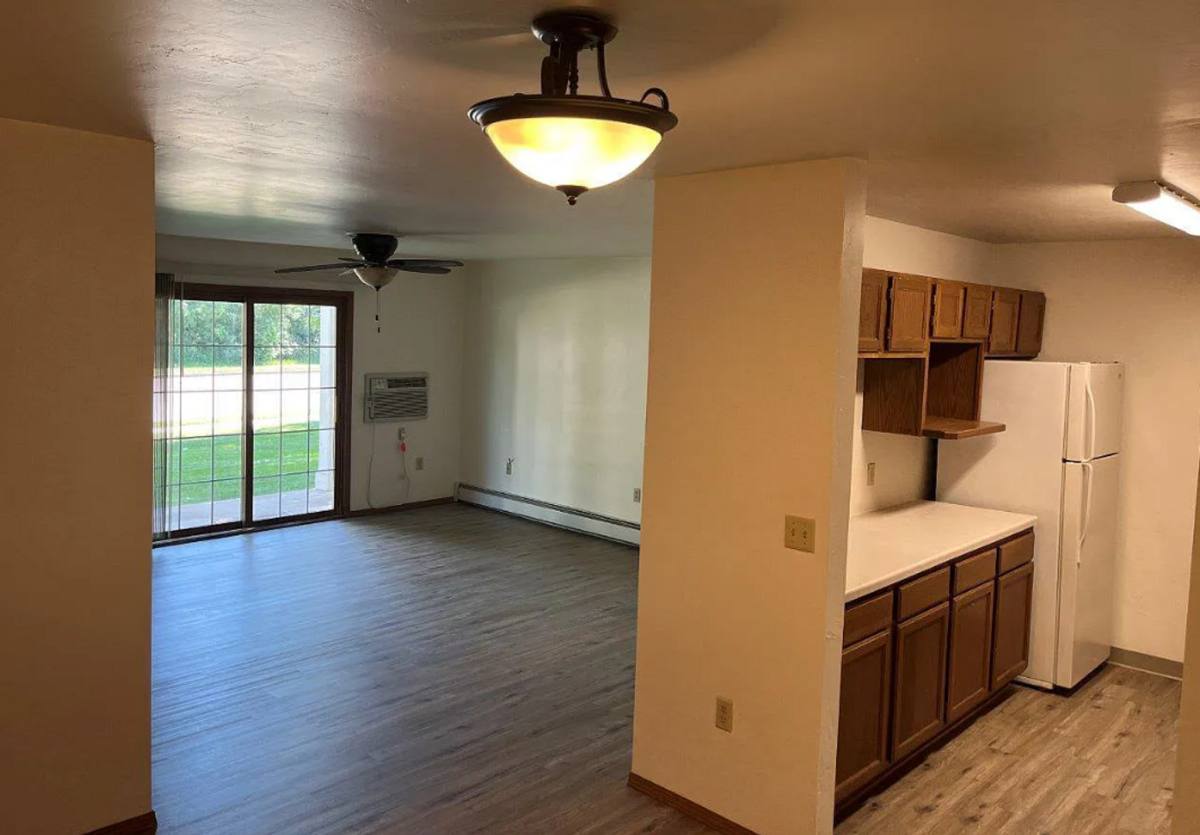 Apartment for rent at 220 W Valley Rd, Appleton, WI 54915
