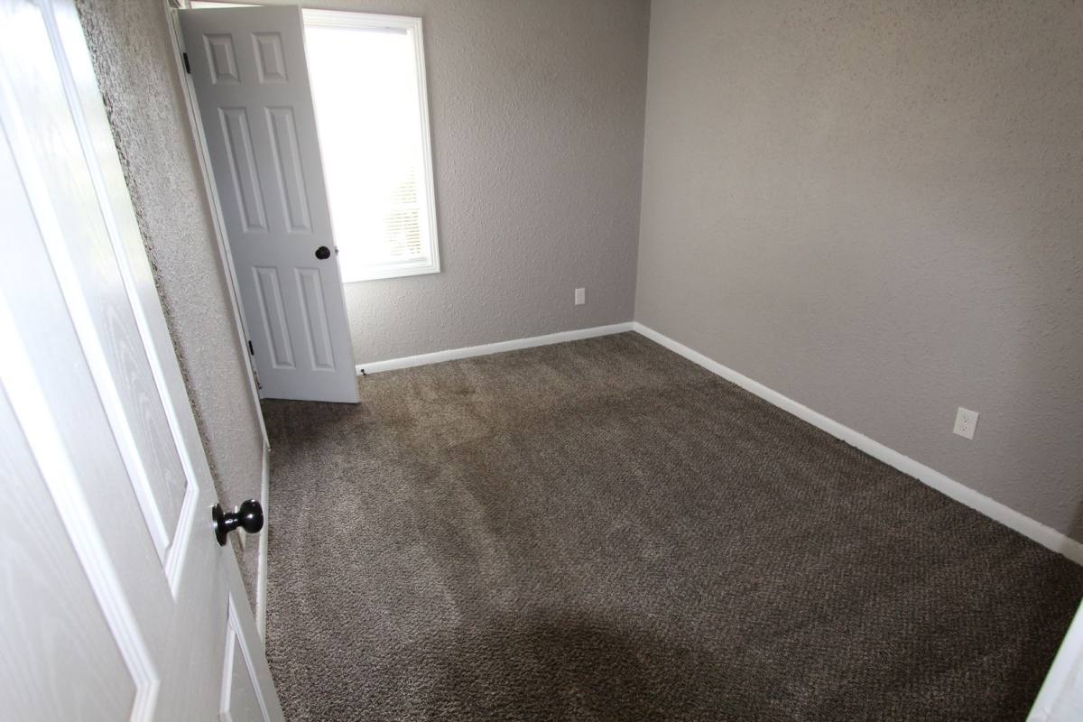 House for rent at 637 Leacrest Ave, Memphis, TN 38109