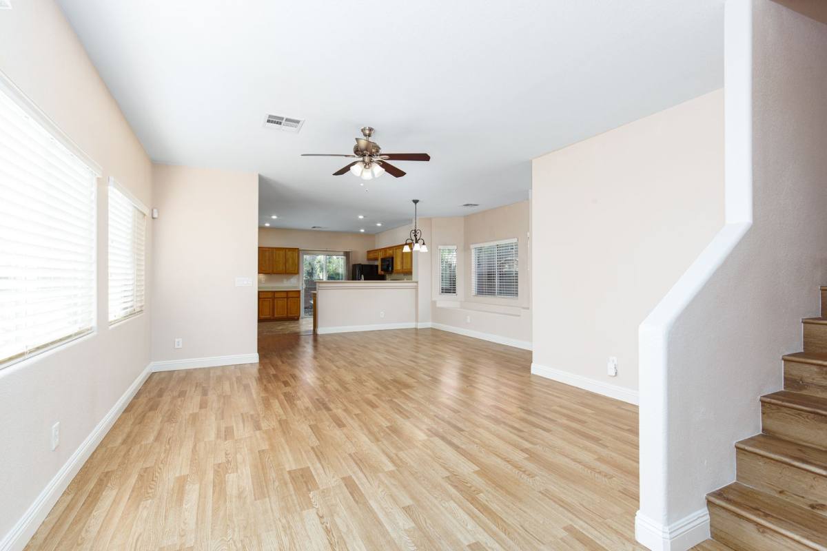 House for rent at 5163 Tunnel Falls Dr, Las Vegas, NV 89141