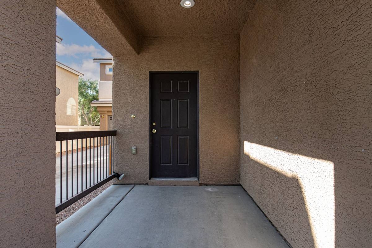House for rent at 5163 Tunnel Falls Dr, Las Vegas, NV 89141