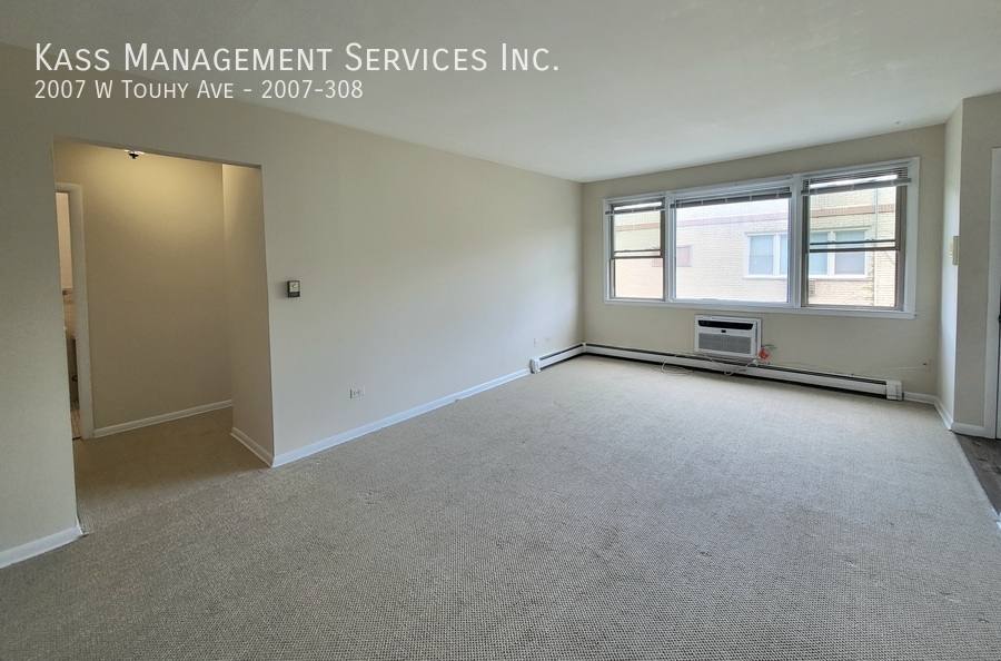 Apartment for rent at 2007 W Touhy Ave #308, Chicago, IL 60626
