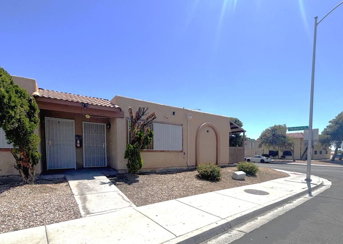 Apartment for rent at 5324 Redberry St, Las Vegas, NV 89108
