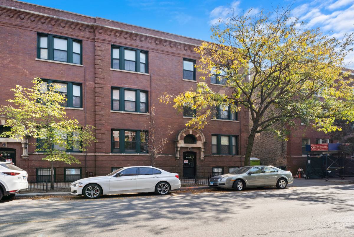 Apartment for rent at 3115 N Sheffield, Chicago, IL 60657