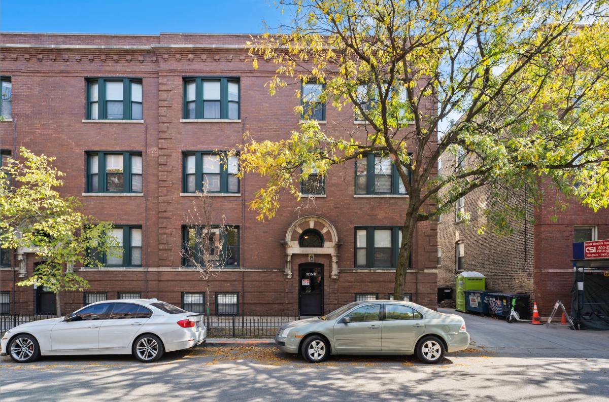 Apartment for rent at 3115 N Sheffield, Chicago, IL 60657