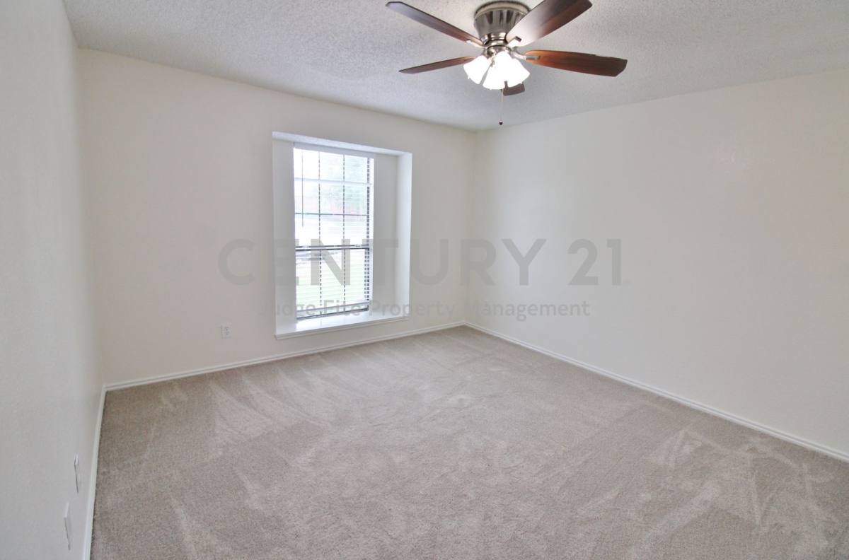 House for rent at 1103 Hemlock Court, Desoto, TX 75115