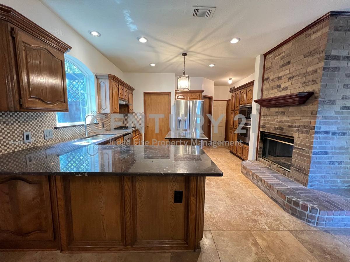 House for rent at 3316 Camden Dr, Flower Mound, TX 75028