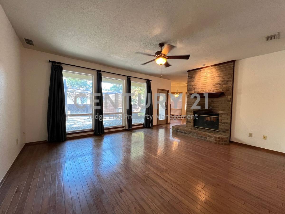 House for rent at 3316 Camden Dr, Flower Mound, TX 75028