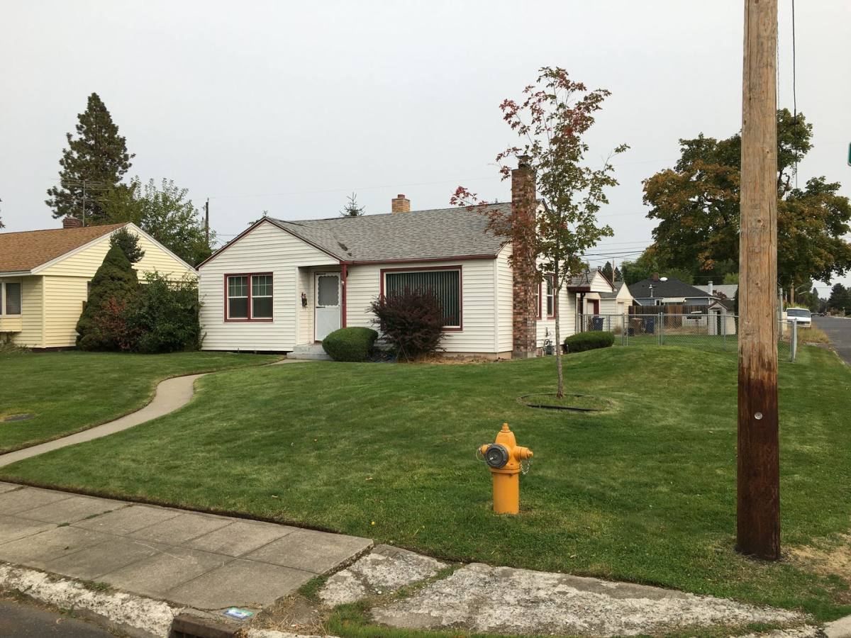 House for rent at 5304 N Elgin, Spokane, WA 99205
