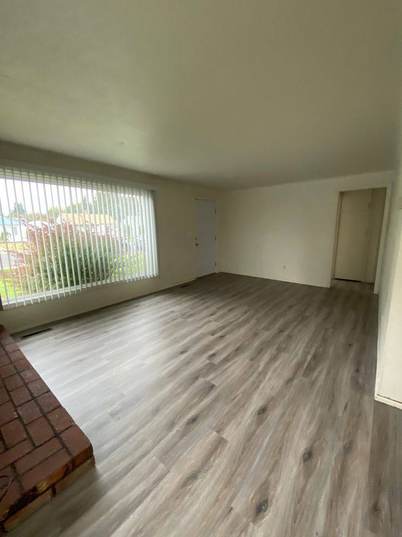 House for rent at 5304 N Elgin, Spokane, WA 99205