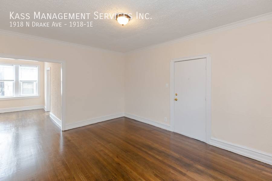 Apartment for rent at 1918 N Drake Ave #1E, Chicago, IL 60647
