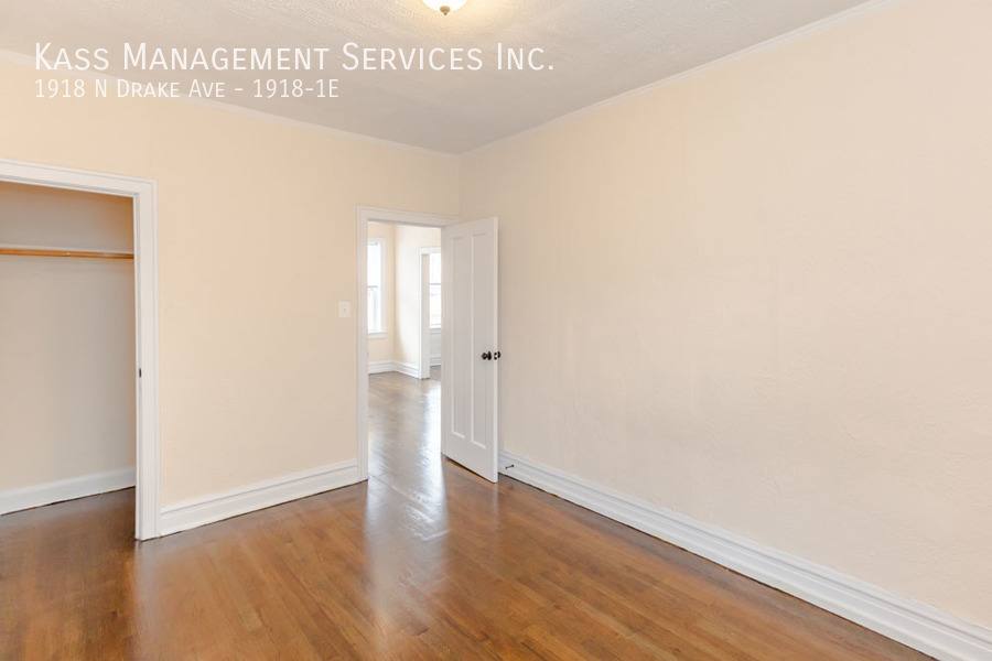 Apartment for rent at 1918 N Drake Ave #1E, Chicago, IL 60647