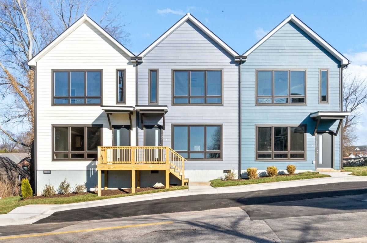 Apartment for rent at 527 N First St, Clarksville, TN 37040