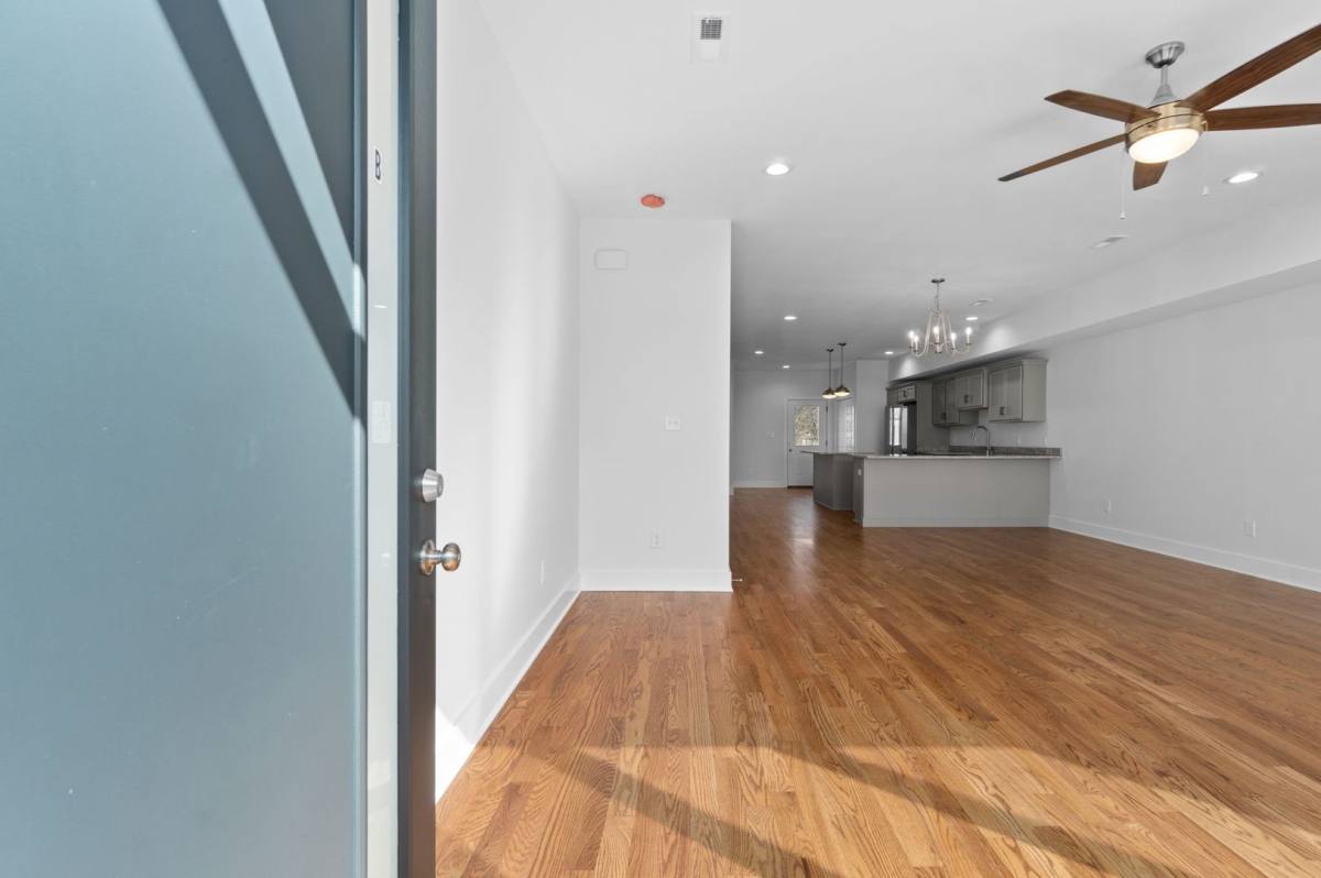 Apartment for rent at 527 N First St, Clarksville, TN 37040