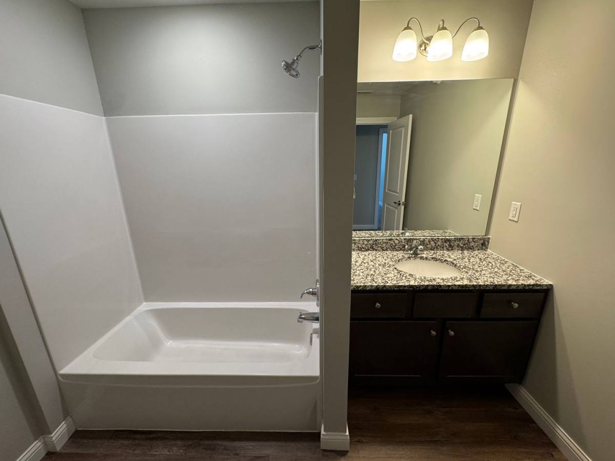 Apartment for rent at 1037 Ekstam Dr, Bloomington, IL 61704