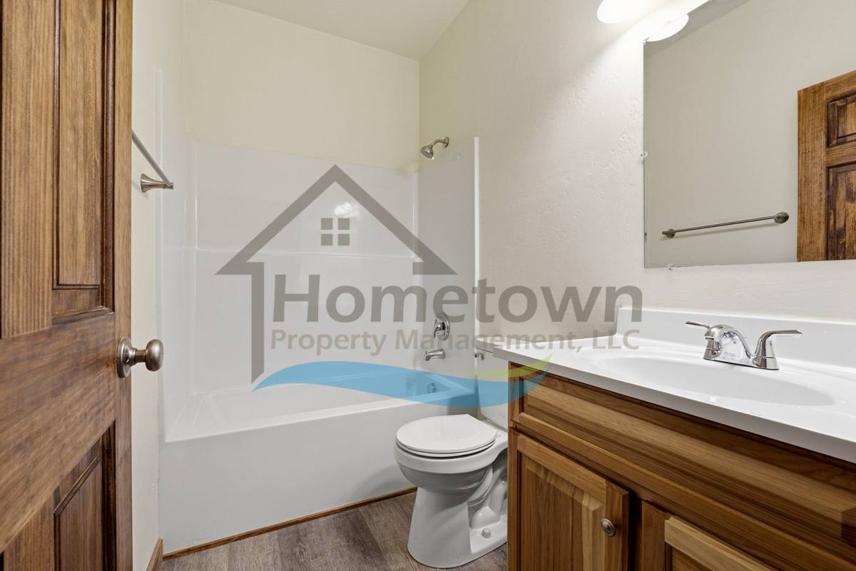 House for rent at 105 Burnt Tree Lane, Blanchard, ID 83804