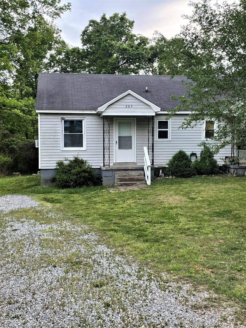 Apartment for rent at 203 Sunset Court, Clarksville, TN 37042