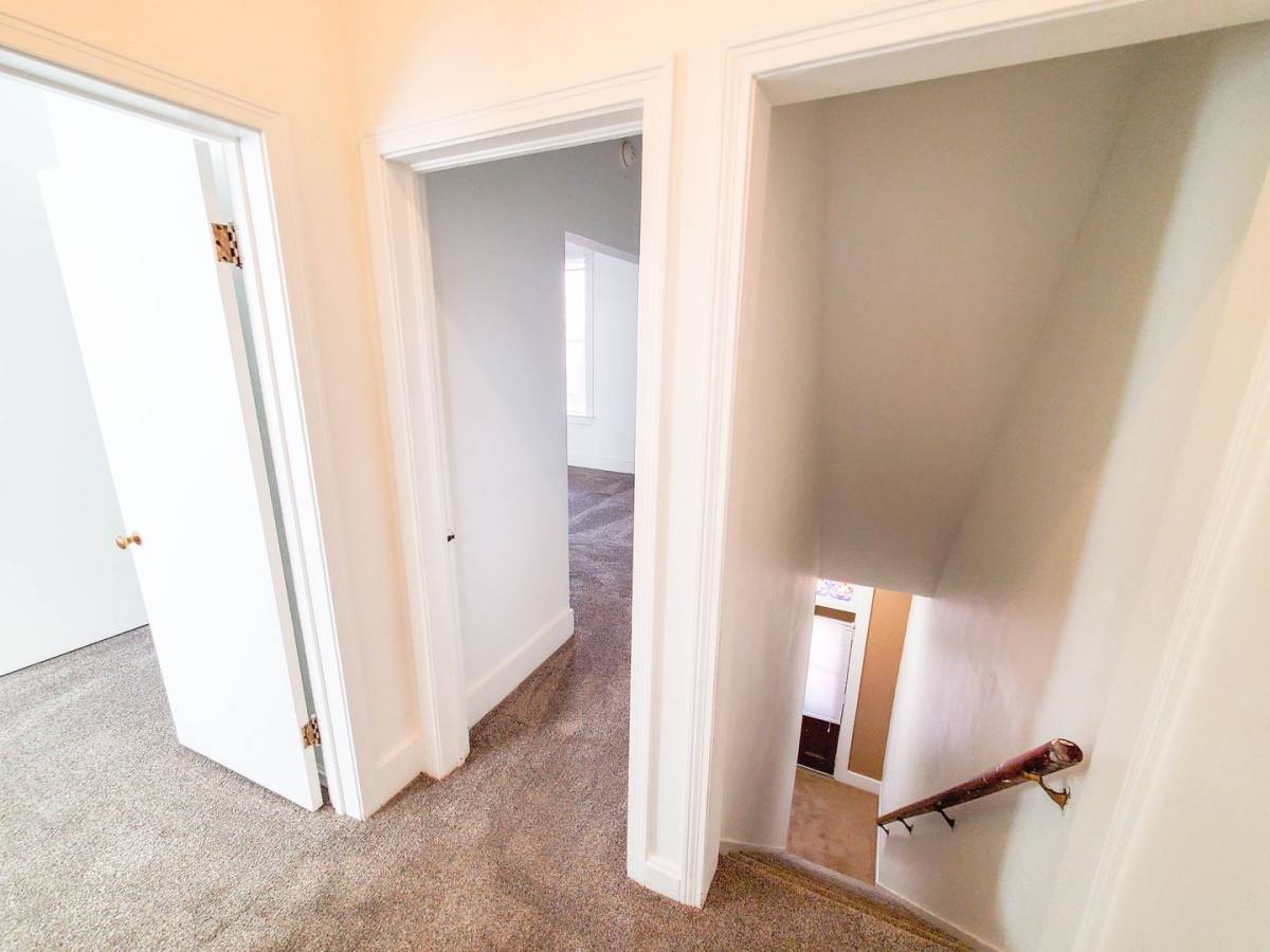 Apartment for rent at 337 W 8th St, Erie, PA 16502