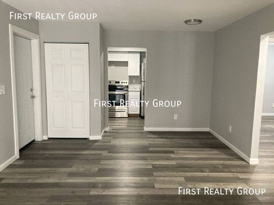 Apartment for rent at 305 N Broadway #2, Dayton, OH 45426