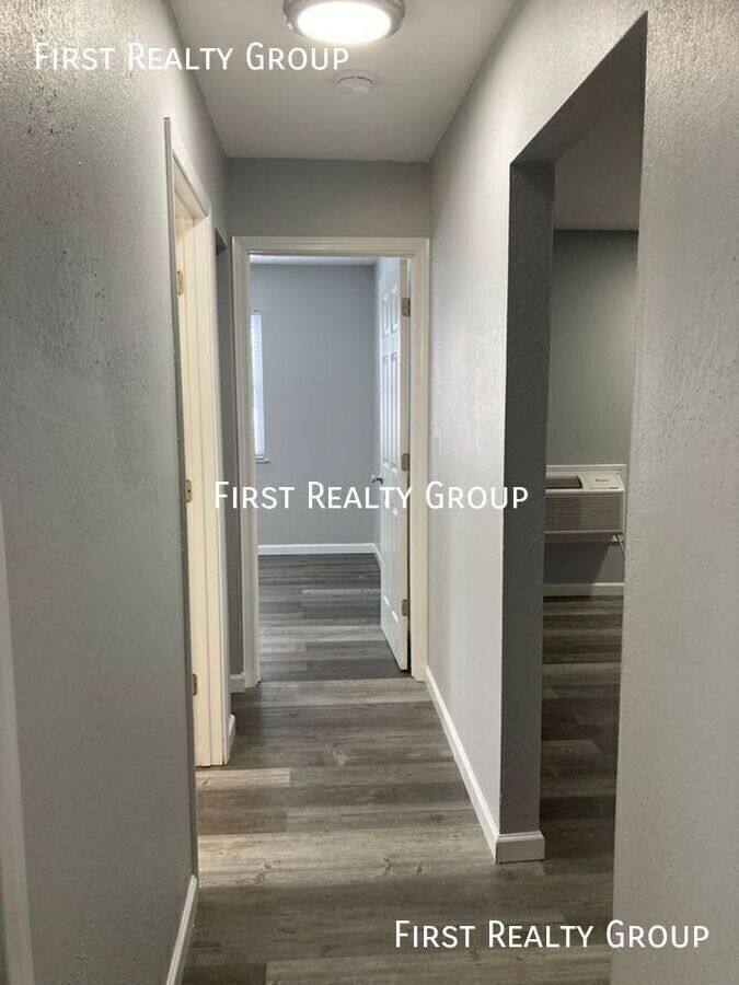 Apartment for rent at 305 N Broadway #2, Dayton, OH 45426