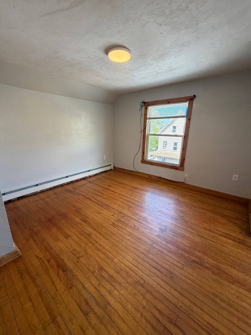 Apartment for rent at 127 Austin St, Worcester, MA 01609