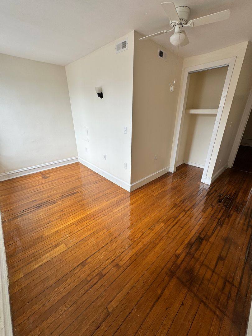 Apartment for rent at 808 N Arthur Ashe Blvd, Richmond, VA 23220
