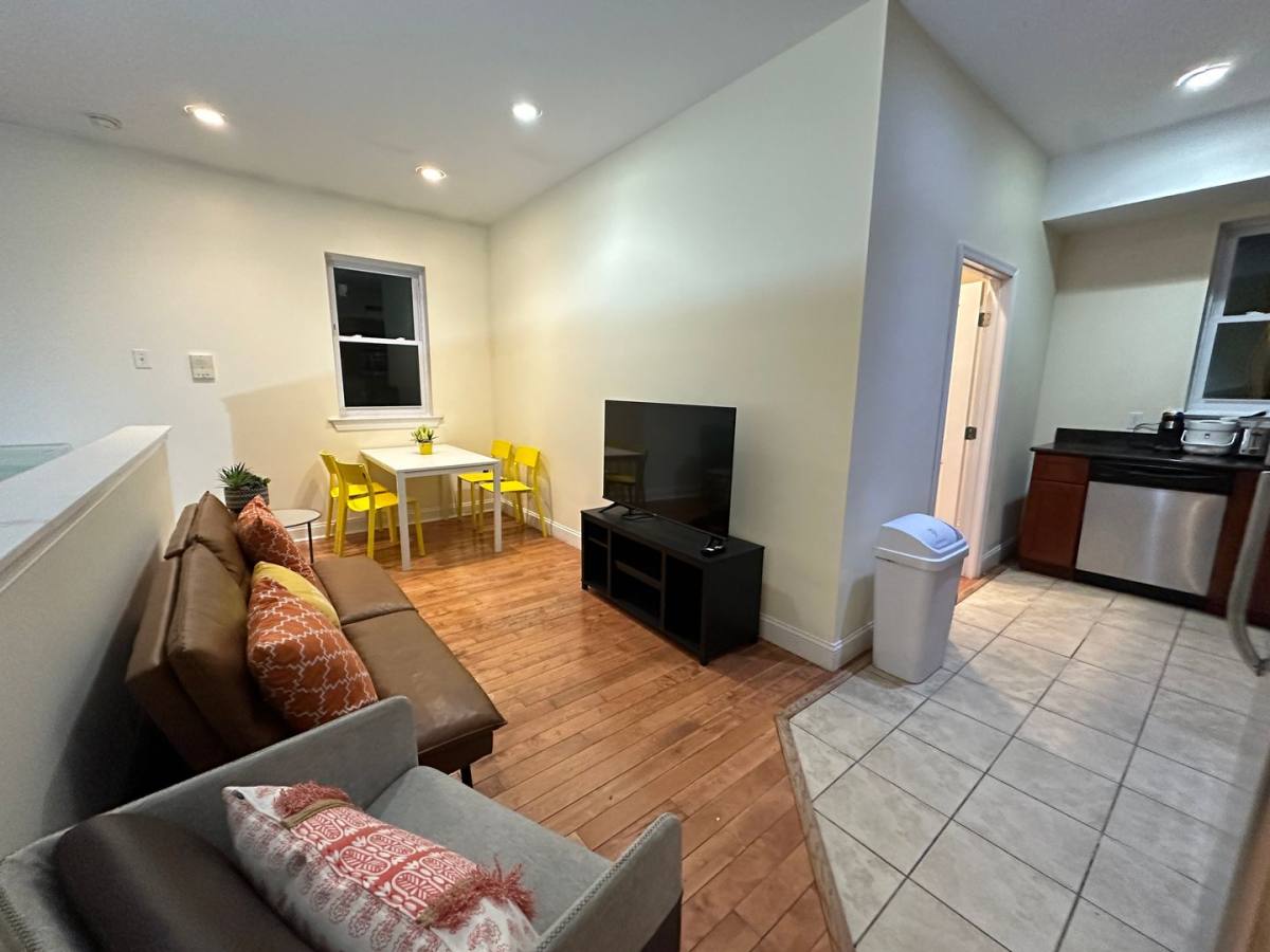 Apartment for rent at 437 N Wiota St, Philadelphia, PA 19104