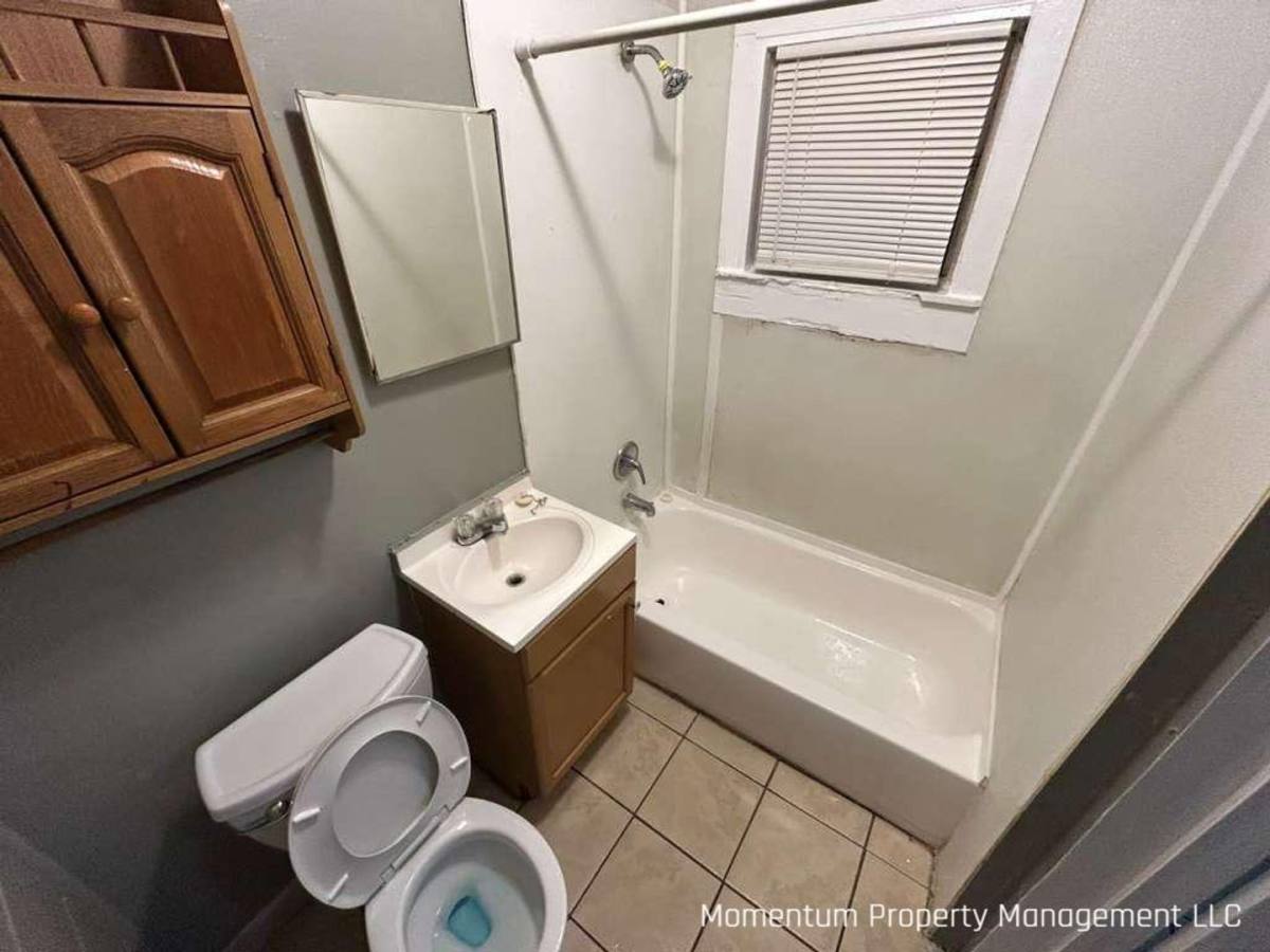 House for rent at 1120 W Austin St, Bartow, FL 33830