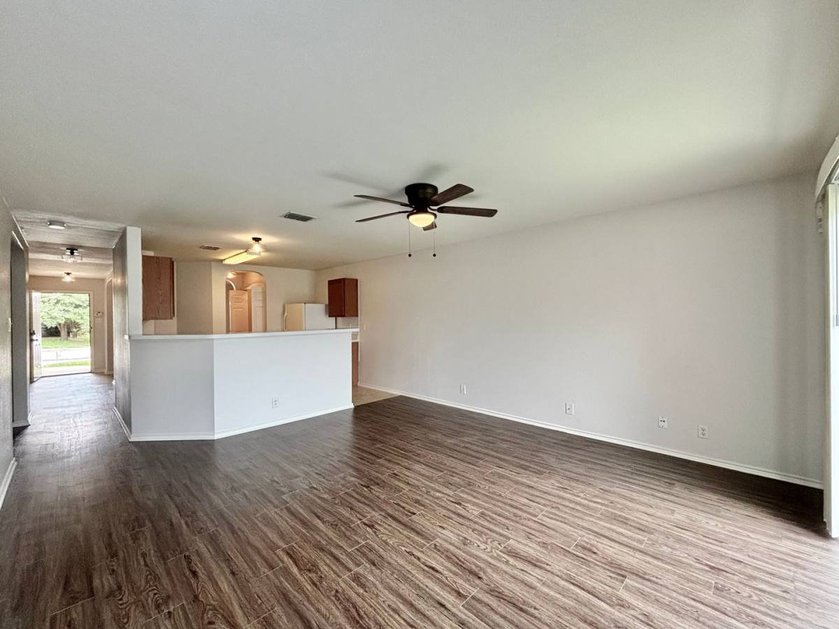 House for rent at 6926 Opal Cliffs, Converse, TX 78109