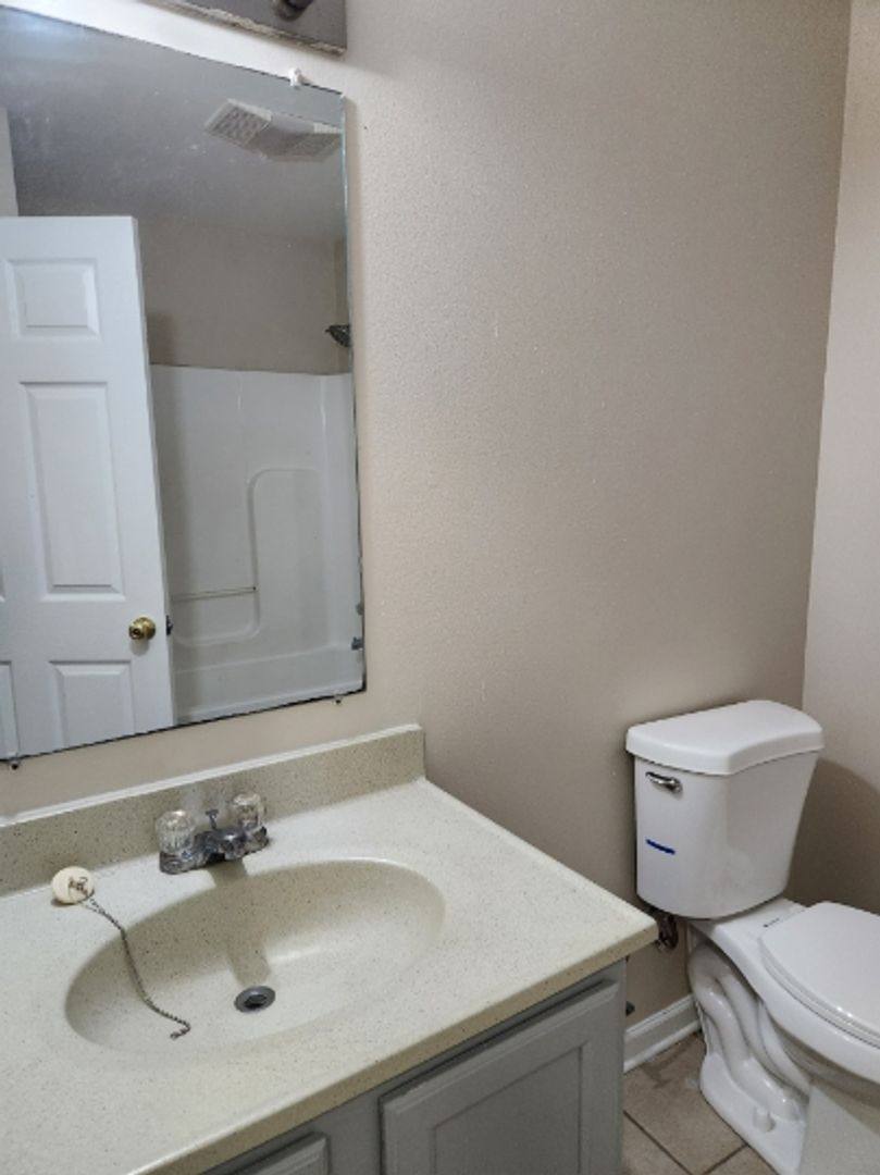 House for rent at 5315 McClelland Dr, Baton Rouge, LA 70805