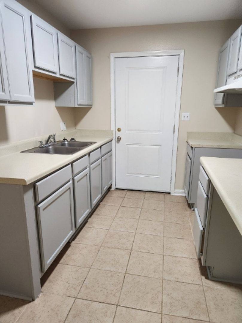 House for rent at 5315 McClelland Dr, Baton Rouge, LA 70805