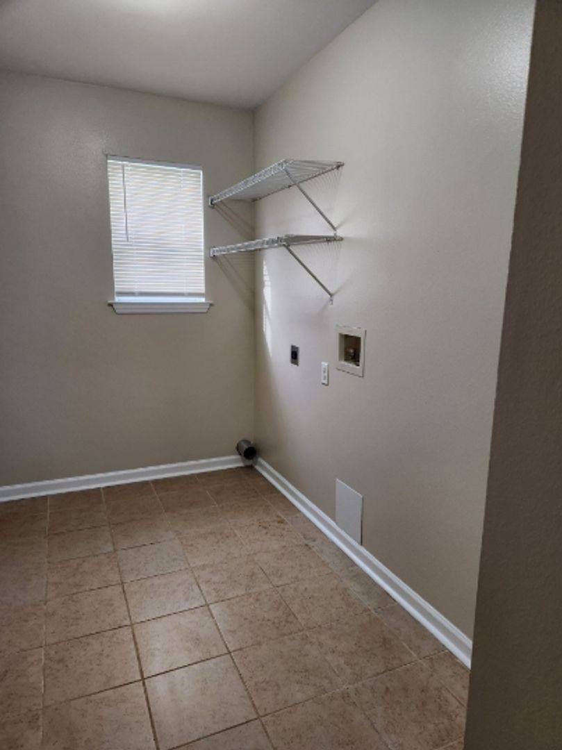 House for rent at 5315 McClelland Dr, Baton Rouge, LA 70805