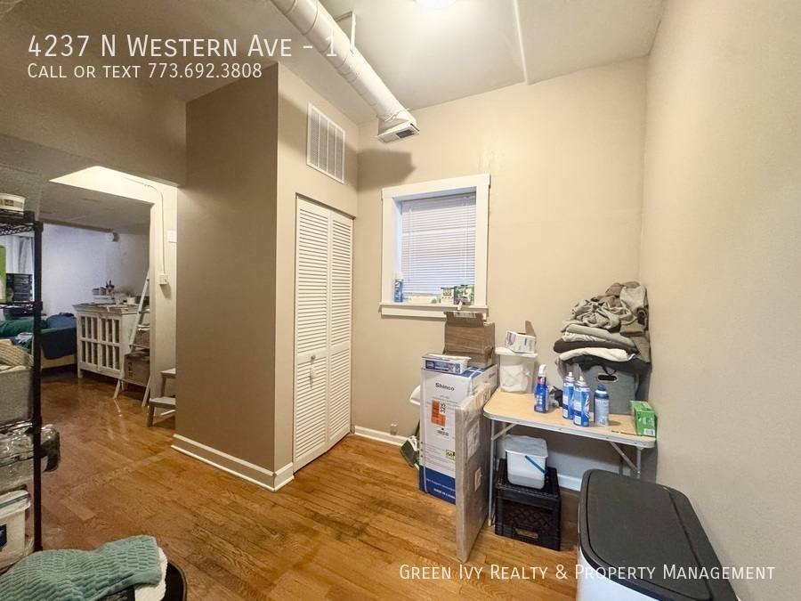 Apartment for rent at 4237 N Western Ave #1, Chicago, IL 60651
