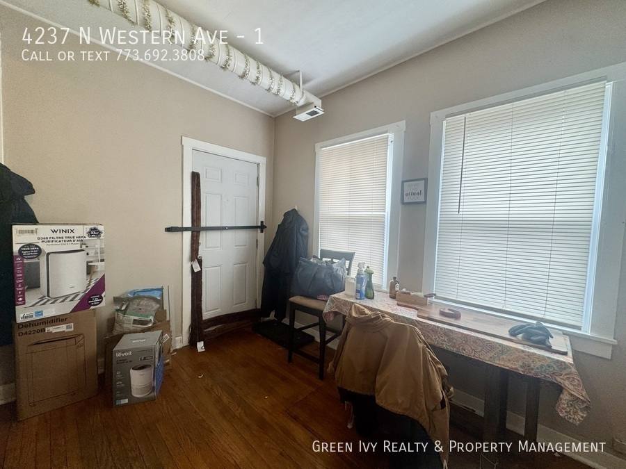 Apartment for rent at 4237 N Western Ave #1, Chicago, IL 60651
