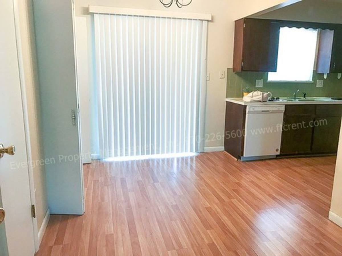 Apartment for rent at 1700 Larch St, Fort Collins, CO 80526