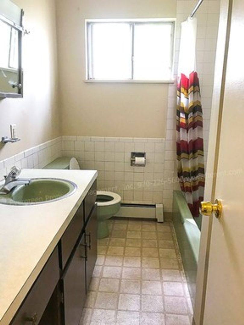 Apartment for rent at 1700 Larch St, Fort Collins, CO 80526