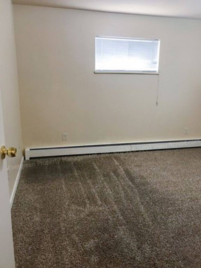 Apartment for rent at 1700 Larch St, Fort Collins, CO 80526