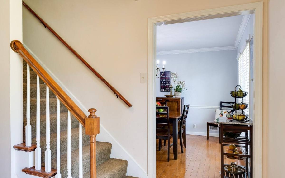 House for rent at 9802 Tamarisk Parkway, Louisville, KY 40223
