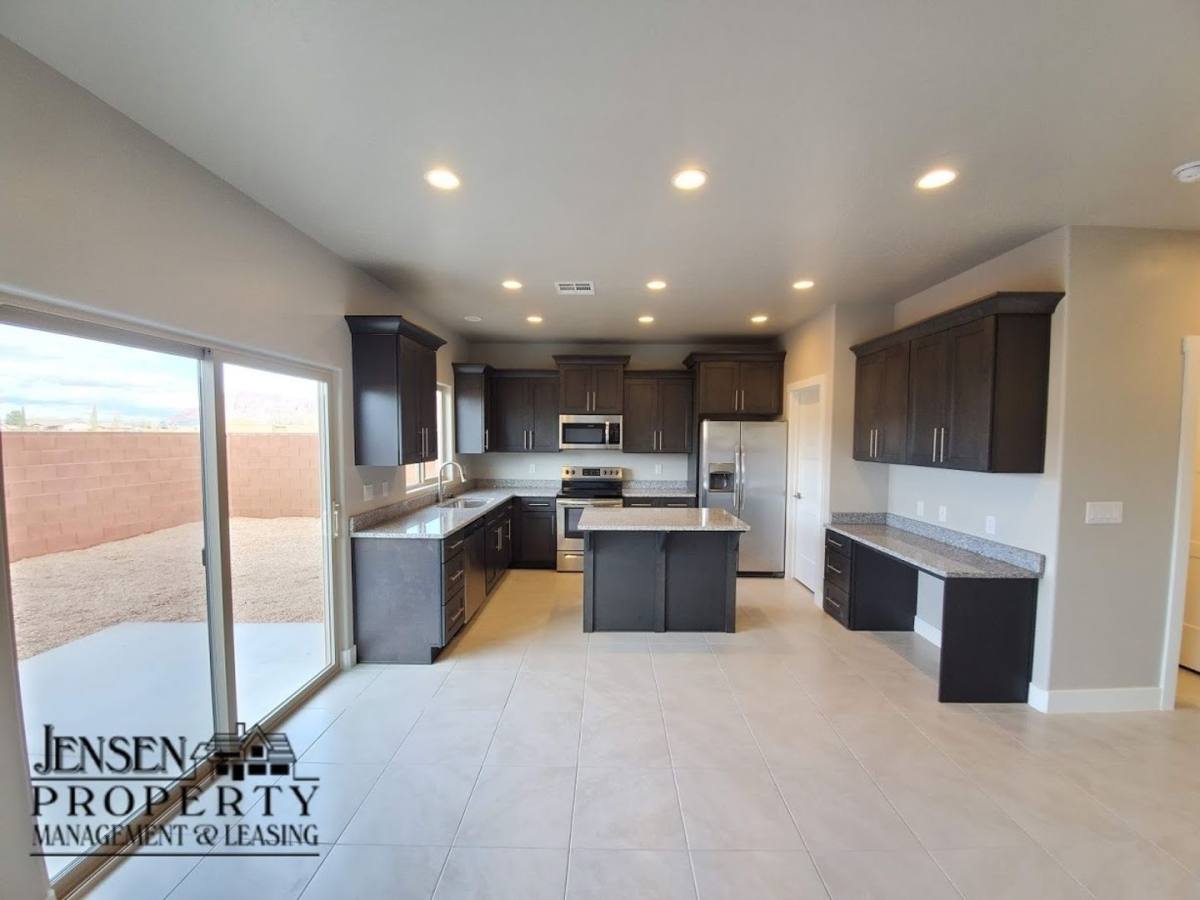 Apartment for rent at 293 W Augusta Dr, Ivins, UT 84738
